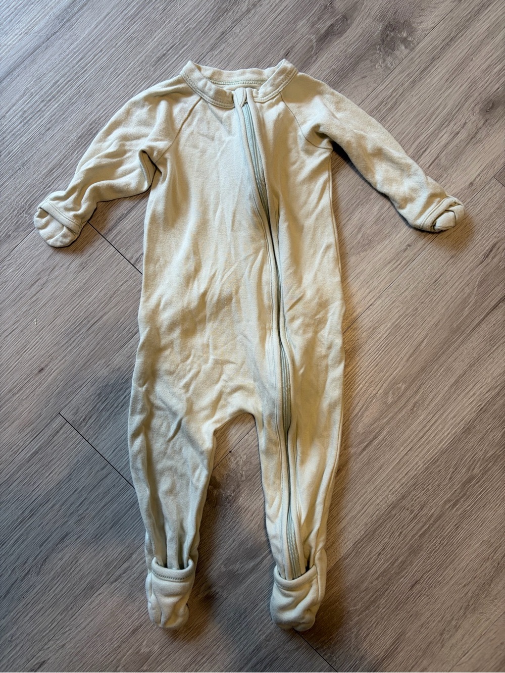 Cream Footed Baby One-Piece Zip Sleep and Play